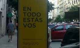 Tótem en alucobond Gob. BA Uruguay  318